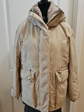 Lululemon StretchSeal Down Parka